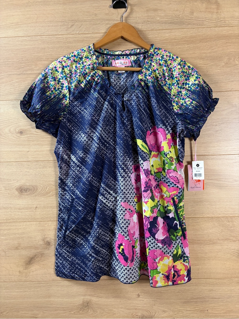 Koi by Kathy Peterson Floral Colorful Cotton Scrub Top Medium